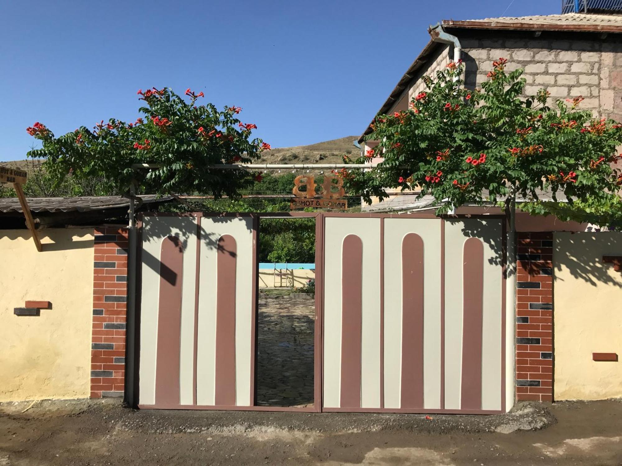 Ashot & Gohar B&B Ch'iva Luaran gambar