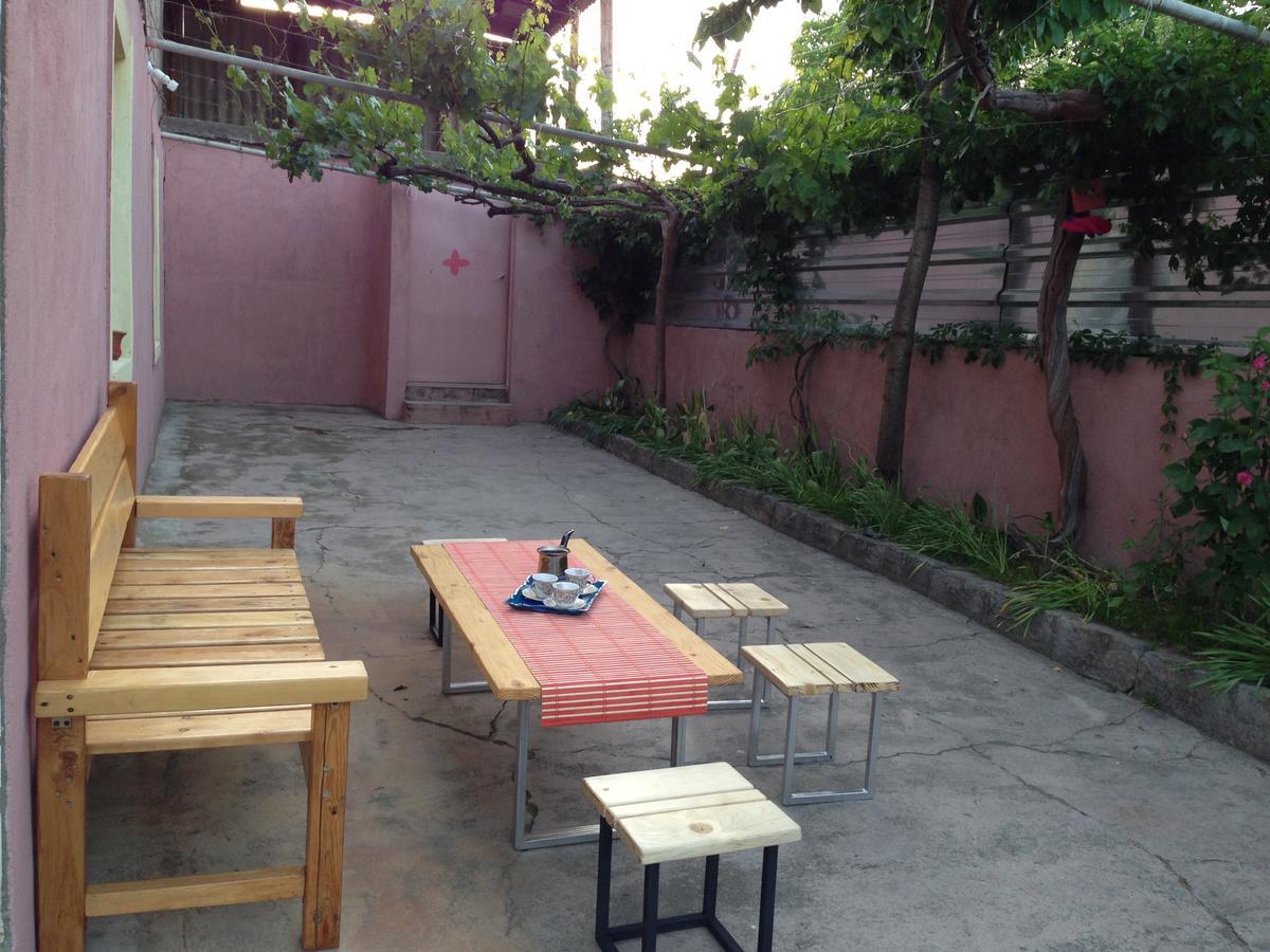 Ashot & Gohar B&B Ch'iva Luaran gambar