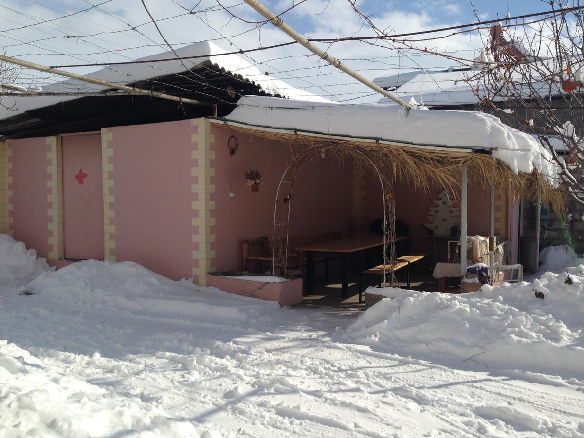 Ashot & Gohar B&B Ch'iva Luaran gambar