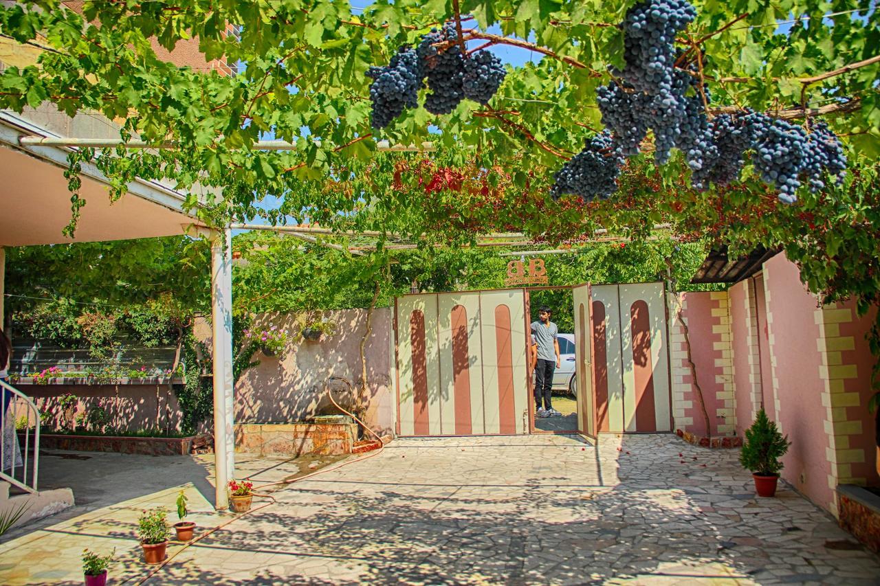 Ashot & Gohar B&B Ch'iva Luaran gambar